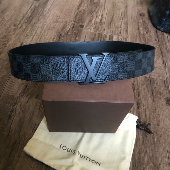 Louis Vuitton Damier Graphite Belt. - Picture 3 of 3